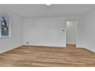 Photo #6: 4374767 Listing 