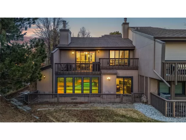 MLS: 4375806 Condo For Sale