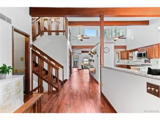 Photo #3: 4375806 Listing