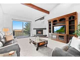 Photo #4: 4375806 Listing