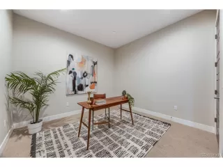 Photo #5: 4376549 Listing