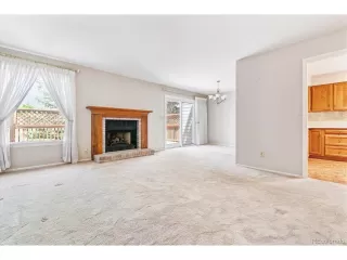 Photo #4: 4377453 Listing
