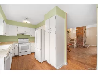 Photo #5: 4377628 Listing 