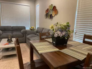 Photo #4: 4377819 Listing