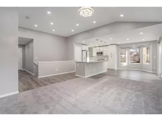 Photo #4: 4379035 Listing 