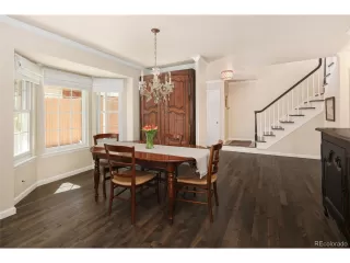 Photo #5: 4382492 Listing