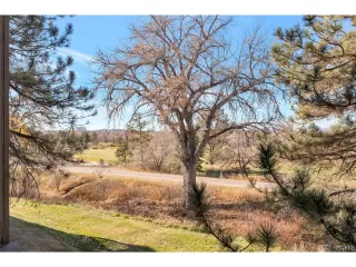 Photo #6: 4382589 Listing 