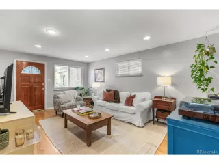 Photo #2: 4384654 Listing 