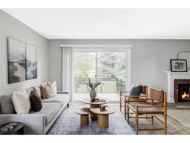 MLS: 4384709 Condo For Sale