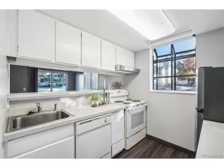 Photo #5: 4384821 Listing 