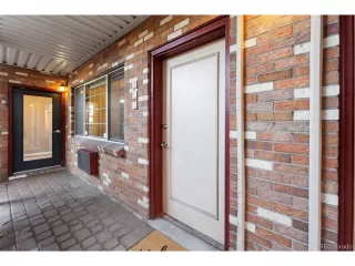 Photo #3: 4385943 Listing