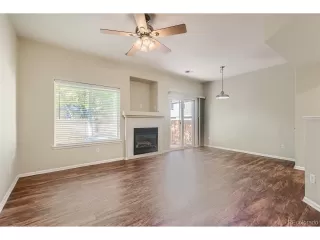 Photo #2: 4388351 Listing