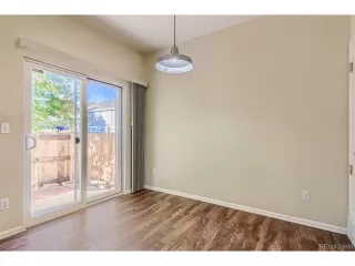 Photo #3: 4388351 Listing