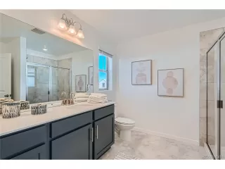 Photo #3: 4391096 Listing 