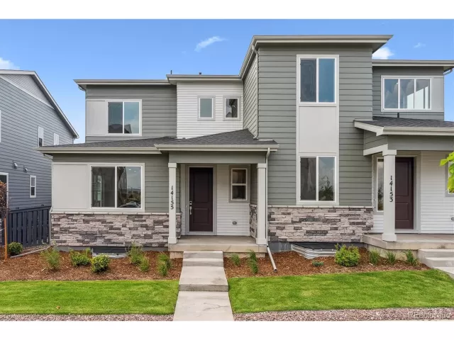 MLS: 4391253 Condo For Sale