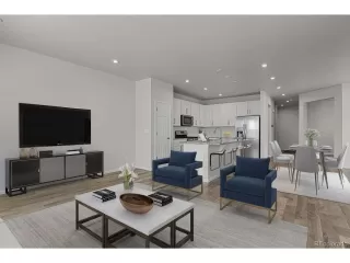 Photo #3: 4392055 Listing