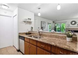 Photo #5: 4392253 Listing