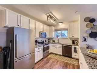 Photo #3: 4395306 Listing 