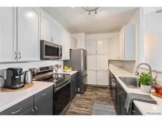 Photo #3: 4396307 Listing