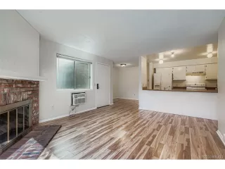 Photo #3: 4396795 Listing 