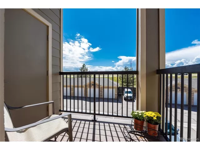 MLS: 4398618 Condo For Sale