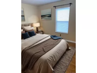 Photo #2: 4399610 Listing 