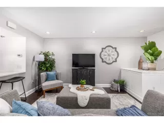 Photo #5: 4400102 Listing 