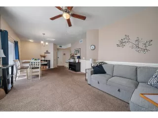 Photo #6: 4402547 Listing 