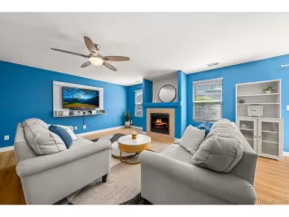 Photo #2: 4403822 Listing