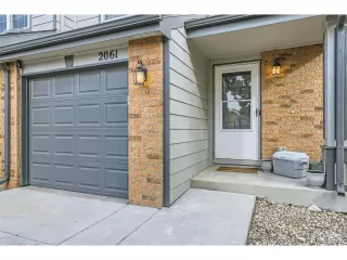 Photo #3: 4406363 Listing 