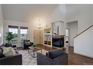 Photo #3: 4407418 Listing