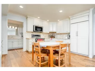 Photo #2: 4408696 Listing 