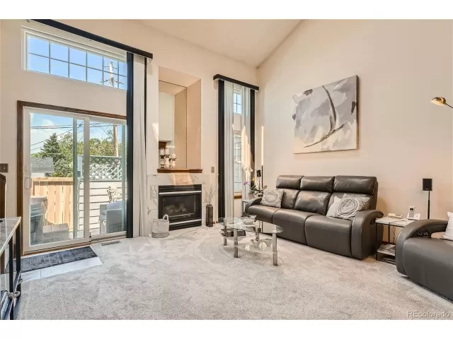 MLS: 4412529 Condo For Sale