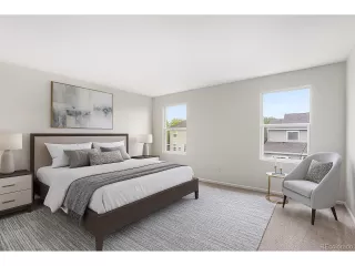 Photo #4: 4412858 Listing