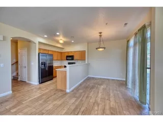 Photo #4: 4415577 Listing 