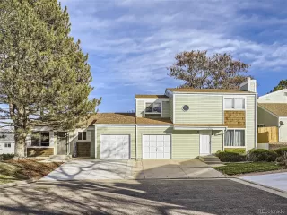 Photo #2: 4416297 Listing