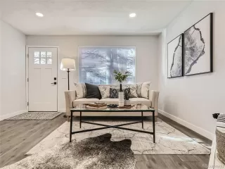 Photo #5: 4416297 Listing