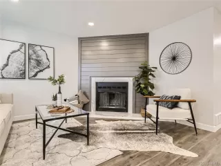 Photo #6: 4416297 Listing