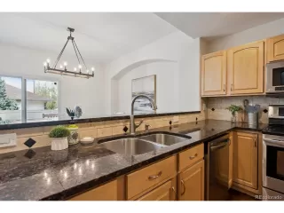 Photo #3: 4417402 Listing