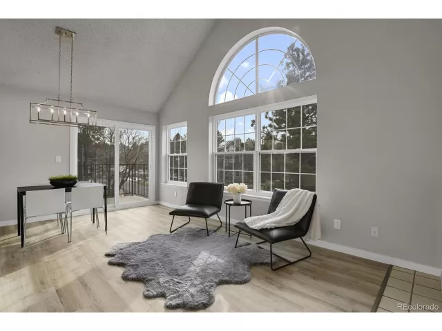 MLS: 4417899 Condo For Sale