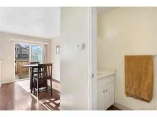 Photo #5: 4420042 Listing 