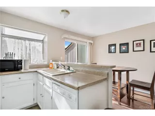 Photo #6: 4420042 Listing 