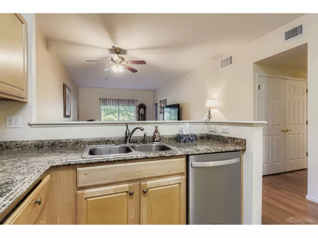 MLS: 4420089 Condo For Sale