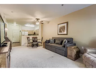 Photo #4: 4420089 Listing 