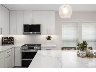 Photo #4: 4421738 Listing 