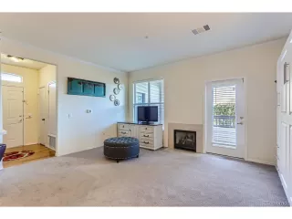 Photo #2: 4422875 Listing 