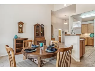 Photo #4: 4425854 Listing