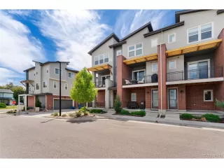 Photo #5: 4426093 Listing