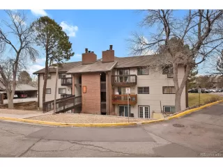 Photo #4: 4426425 Listing 