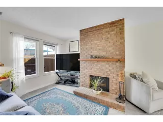 Photo #2: 4426997 Listing